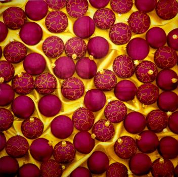 076 Bullets - 3-ply (red) - Paw